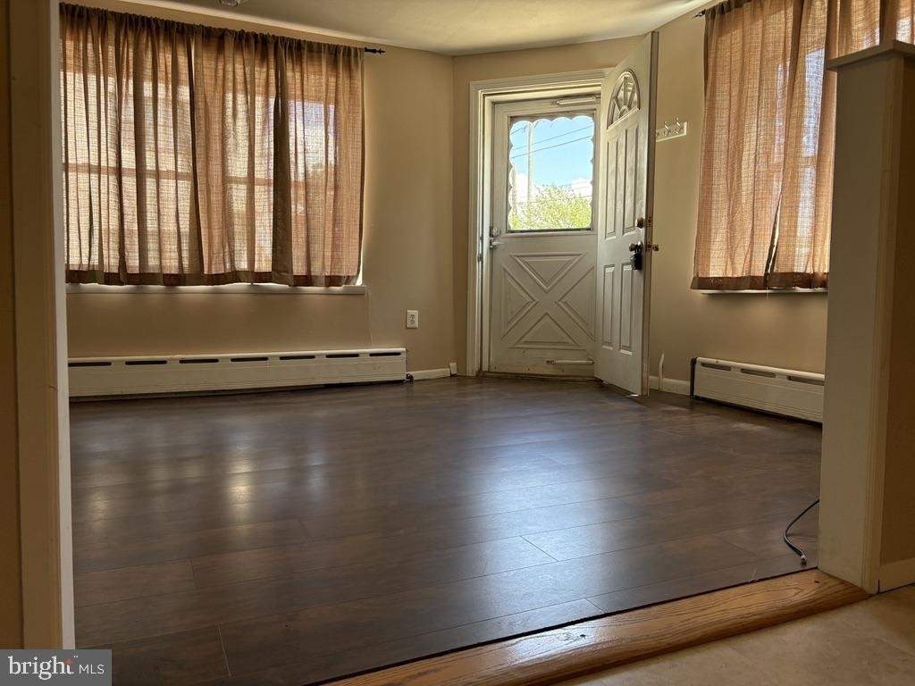 2842 S Iseminger Street - Photo 3