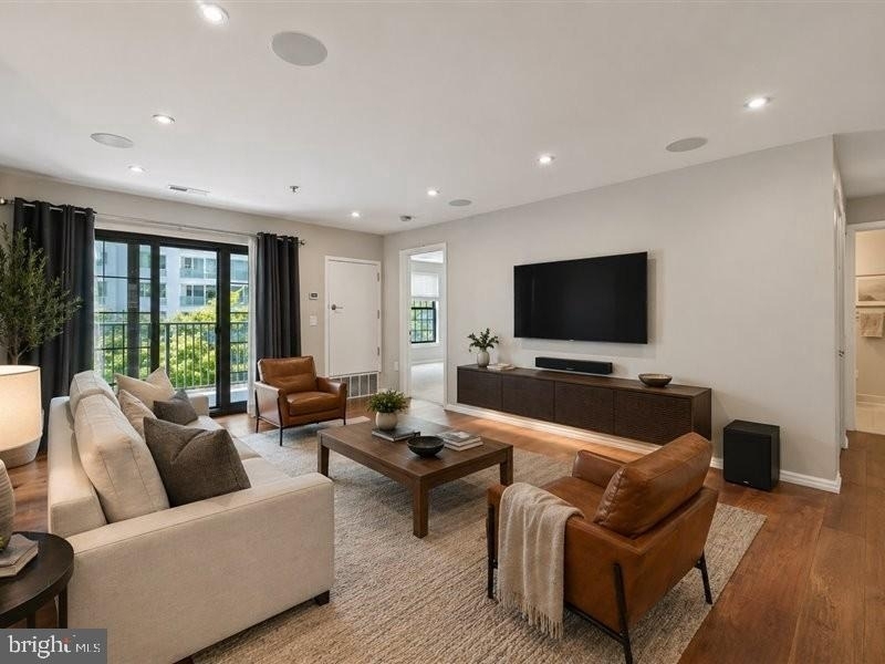 2 Leverington Avenue - Photo 6