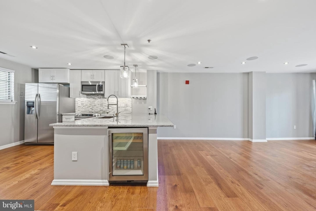 2 Leverington Avenue - Photo 3