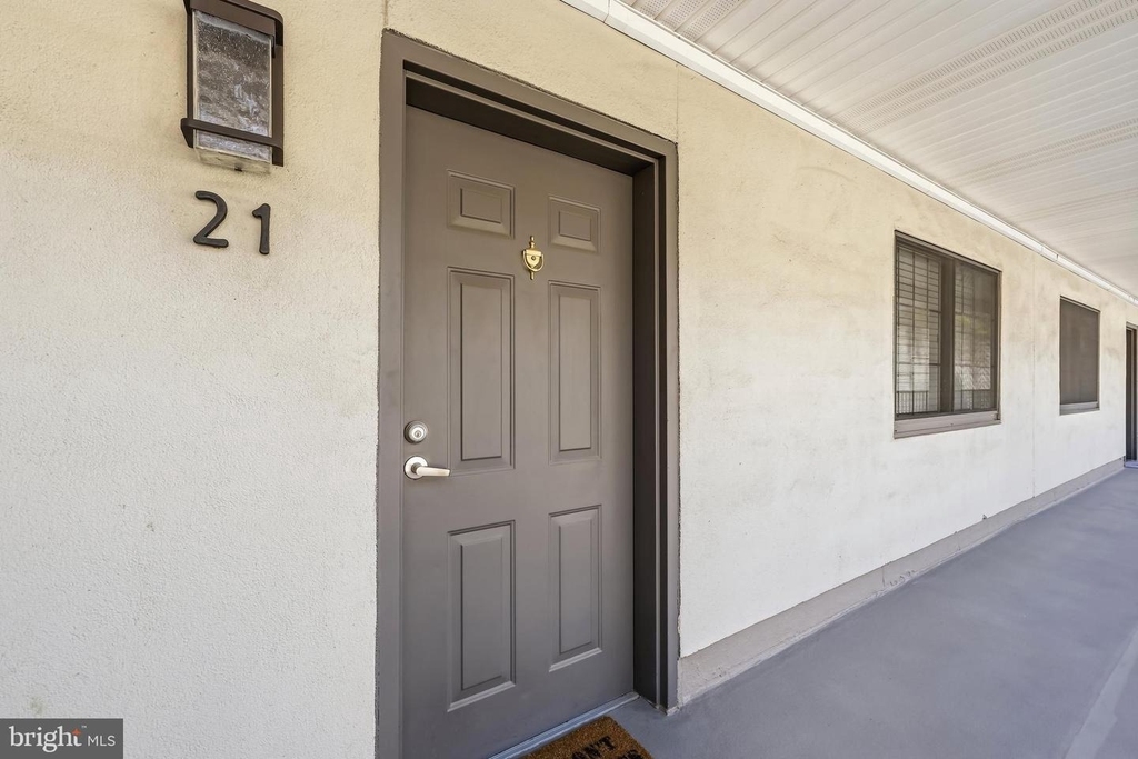 2 Leverington Avenue - Photo 20