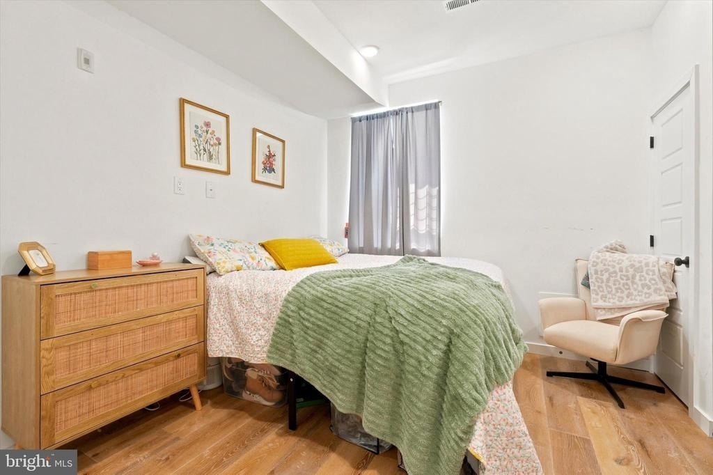 1729 Francis Street - Photo 15