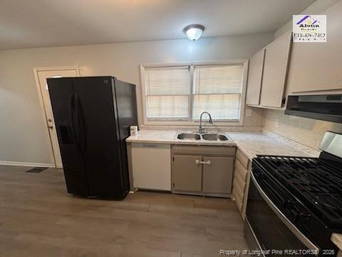 4430 Wellington Drive - Photo 3