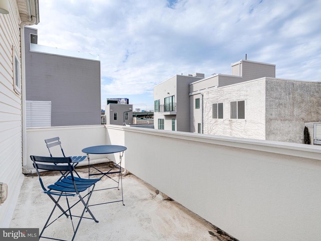 1118 E Dunton Street - Photo 22