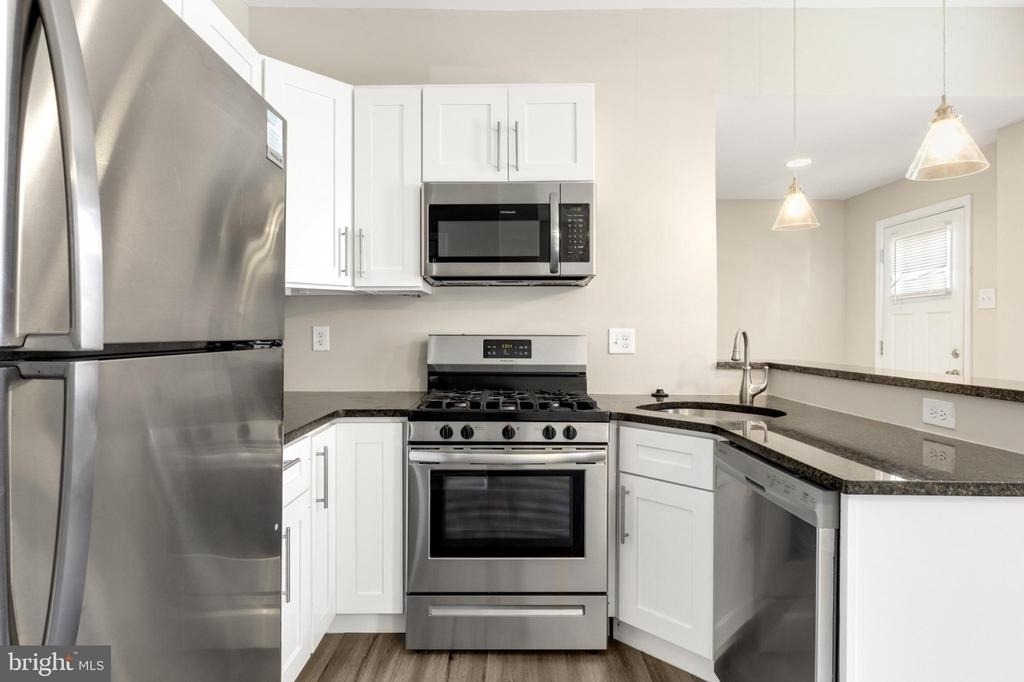 3127 Cedar Street - Photo 4