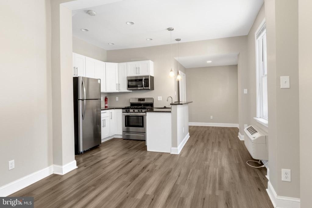 3127 Cedar Street - Photo 0