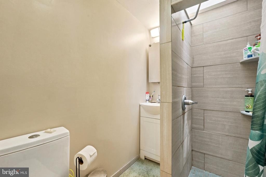 402 Durfor Street - Photo 8