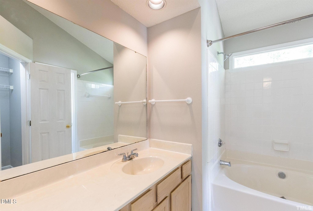 112 Kronos Lane - Photo 16