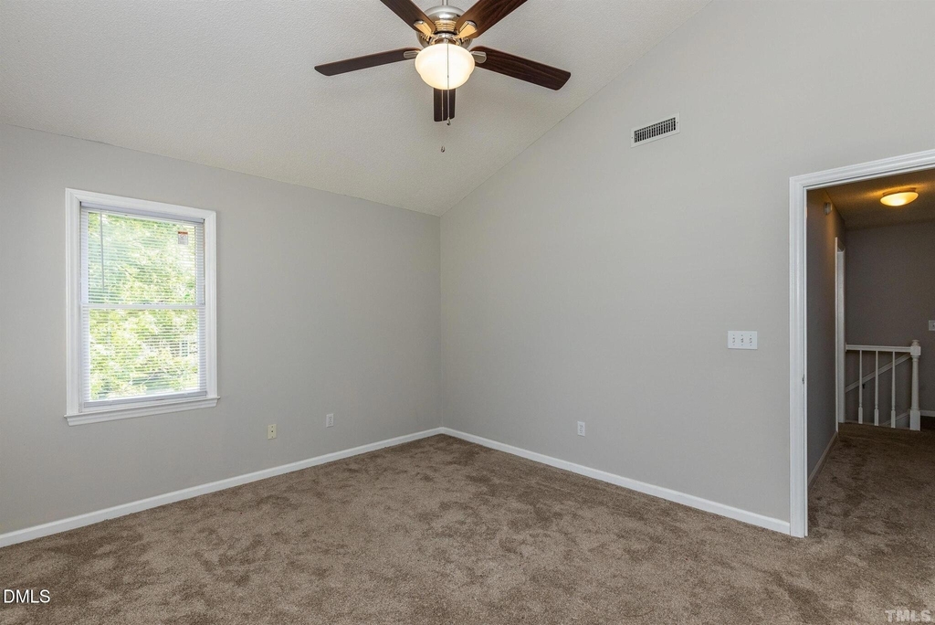 112 Kronos Lane - Photo 15