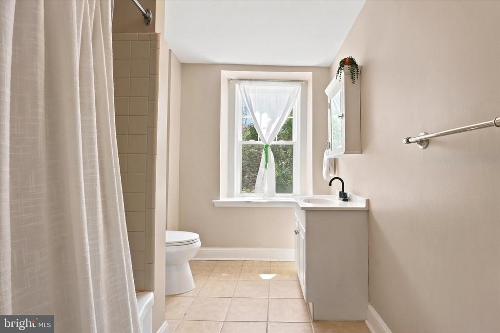 110 Dawson Street - Photo 10