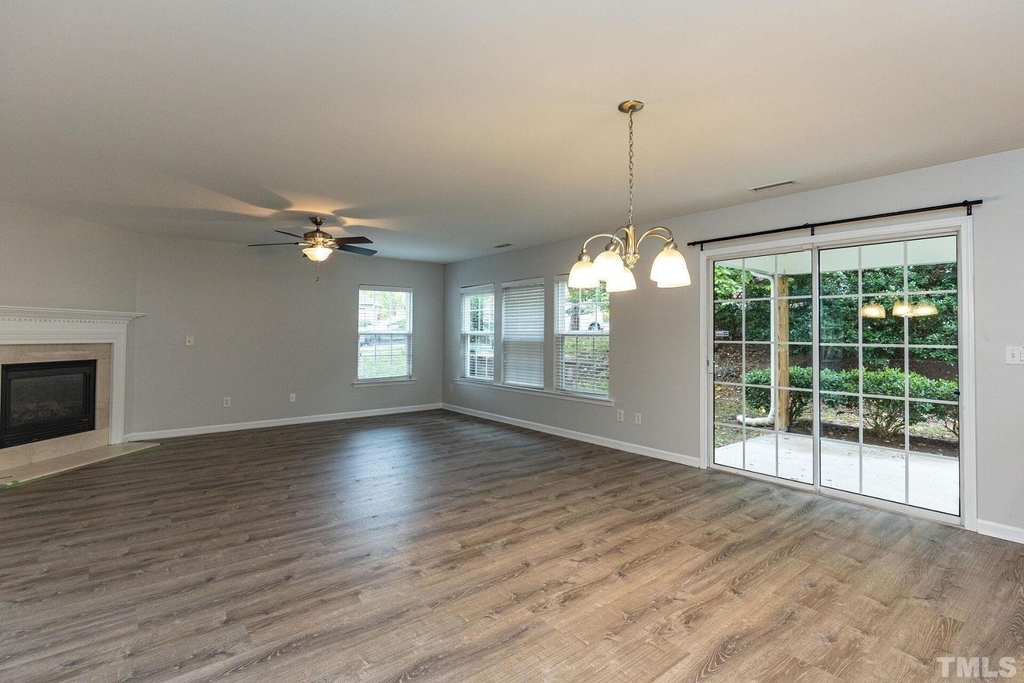 201 Northlands Drive - Photo 8