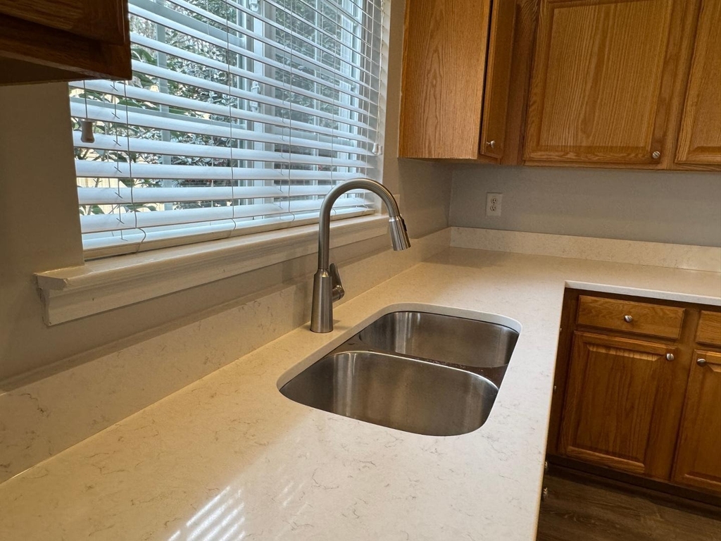 201 Northlands Drive - Photo 12