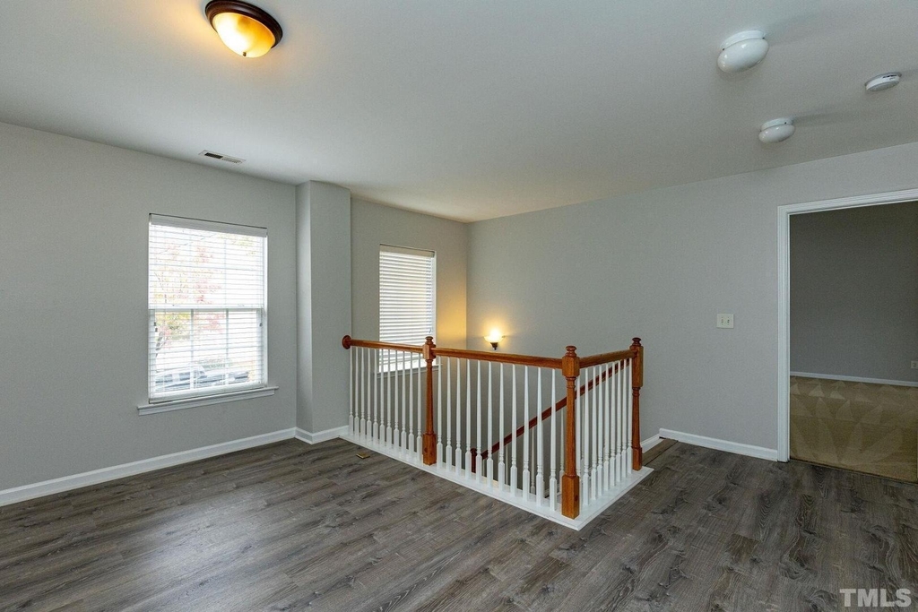 201 Northlands Drive - Photo 23