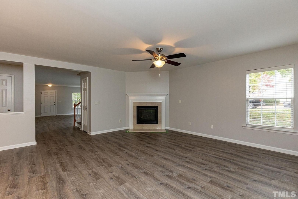 201 Northlands Drive - Photo 6