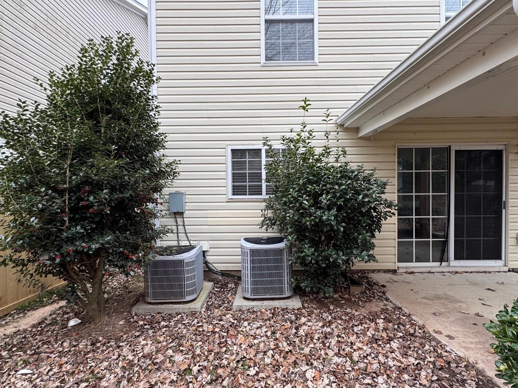 201 Northlands Drive - Photo 39