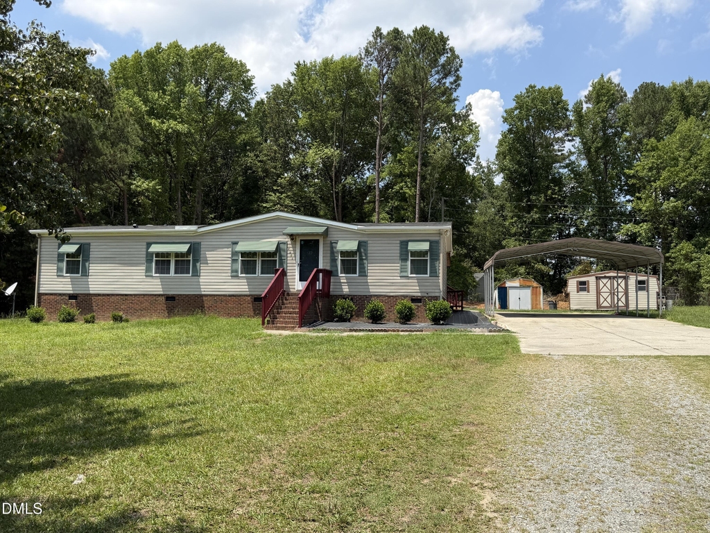 8000 Peach Blossom Lane - Photo 0