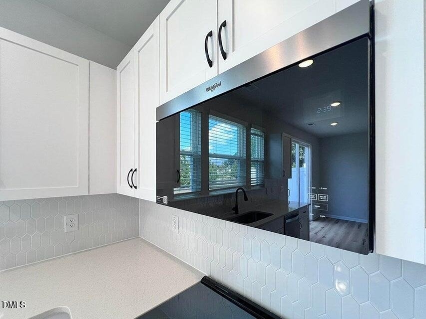 136 Kobus Court - Photo 13