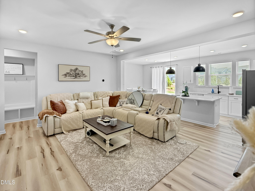 136 Kobus Court - Photo 5