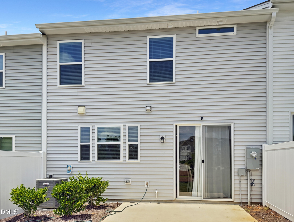 136 Kobus Court - Photo 29