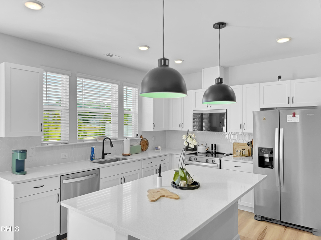 136 Kobus Court - Photo 9