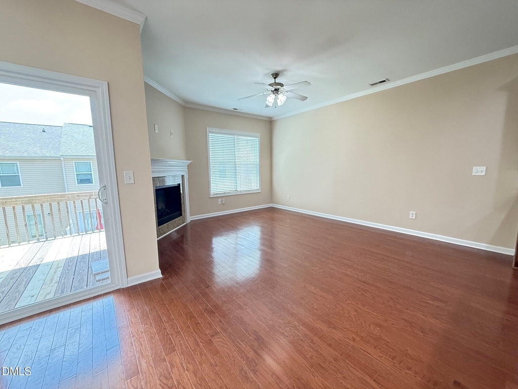 705 Keystone Park Drive - Photo 10