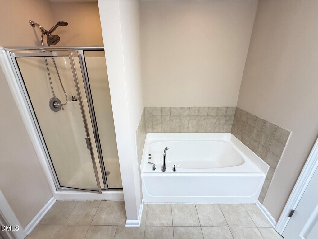 705 Keystone Park Drive - Photo 18