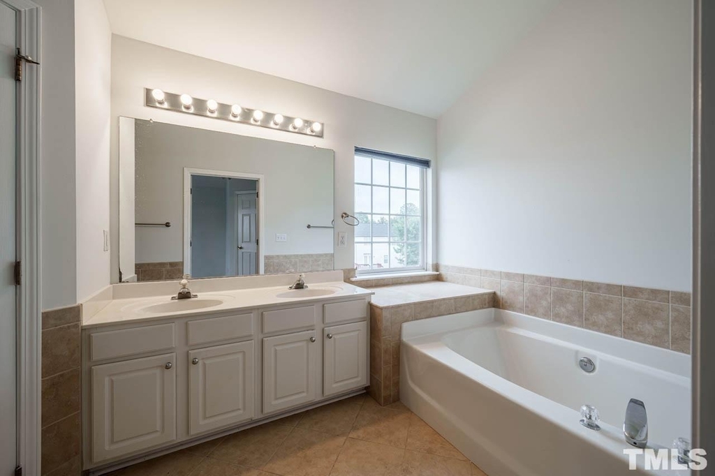 4705 Delta Vision Court - Photo 30
