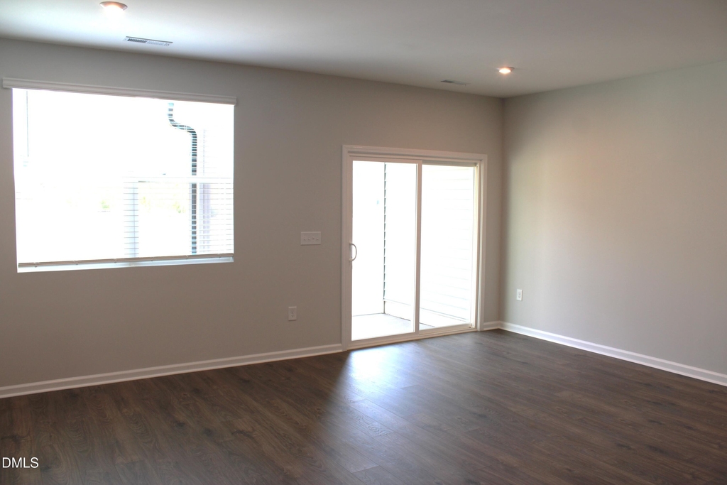 1369 Bessie Court - Photo 10