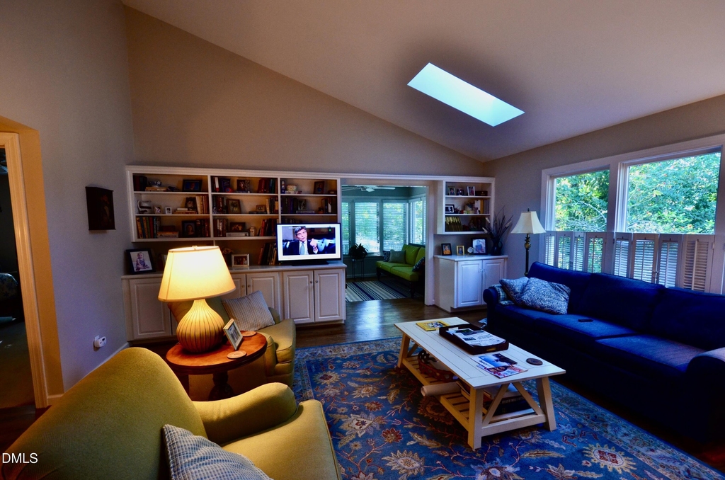 531 Weathersfield - Photo 13