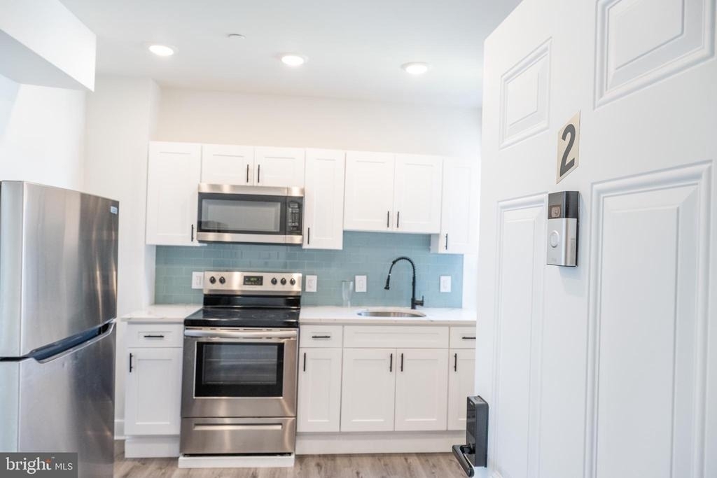 723 N 40th Street - Photo 0