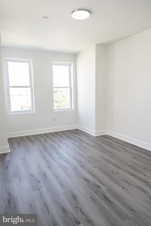 723 N 40th Street - Photo 9