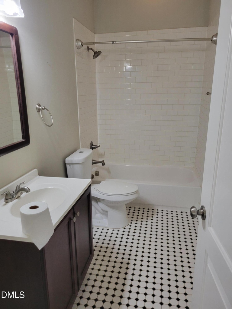219 E South Street - Photo 9
