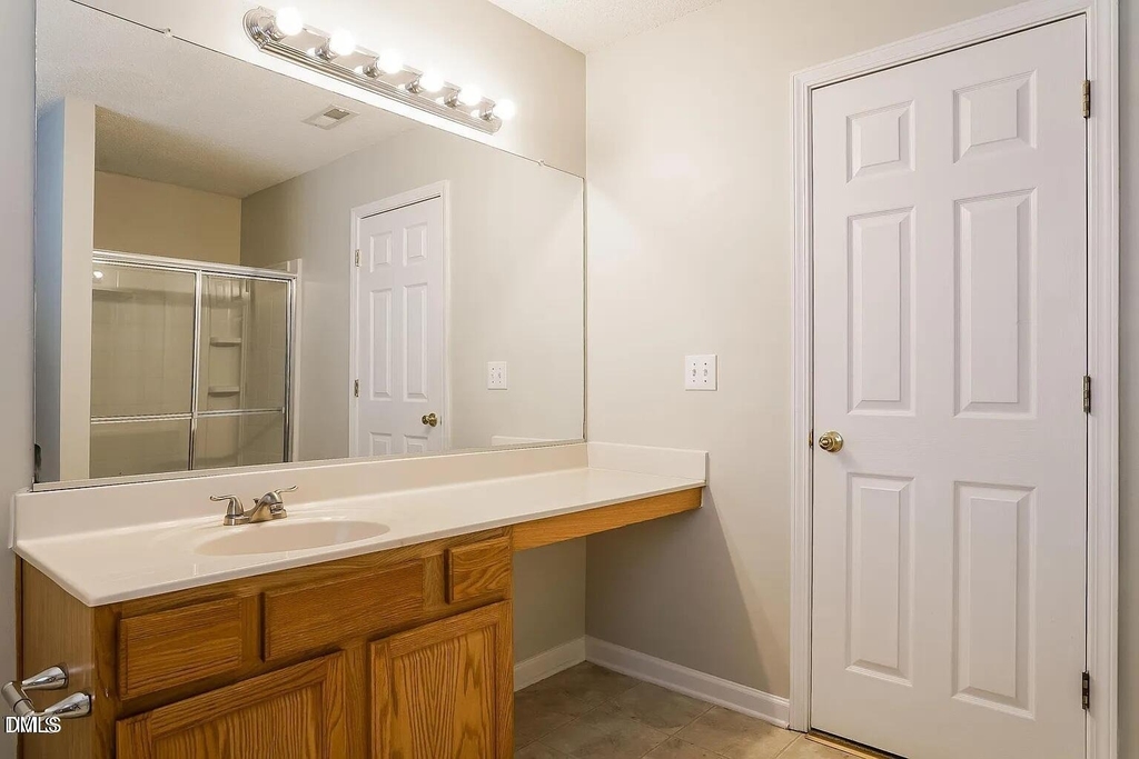 4443 Karlbrook Lane - Photo 18
