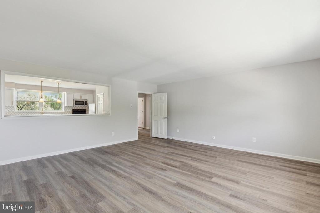 500 Manor House Lane - Photo 5