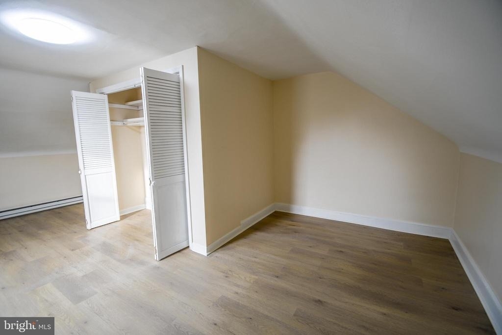 3817 Dennison Avenue - Photo 18