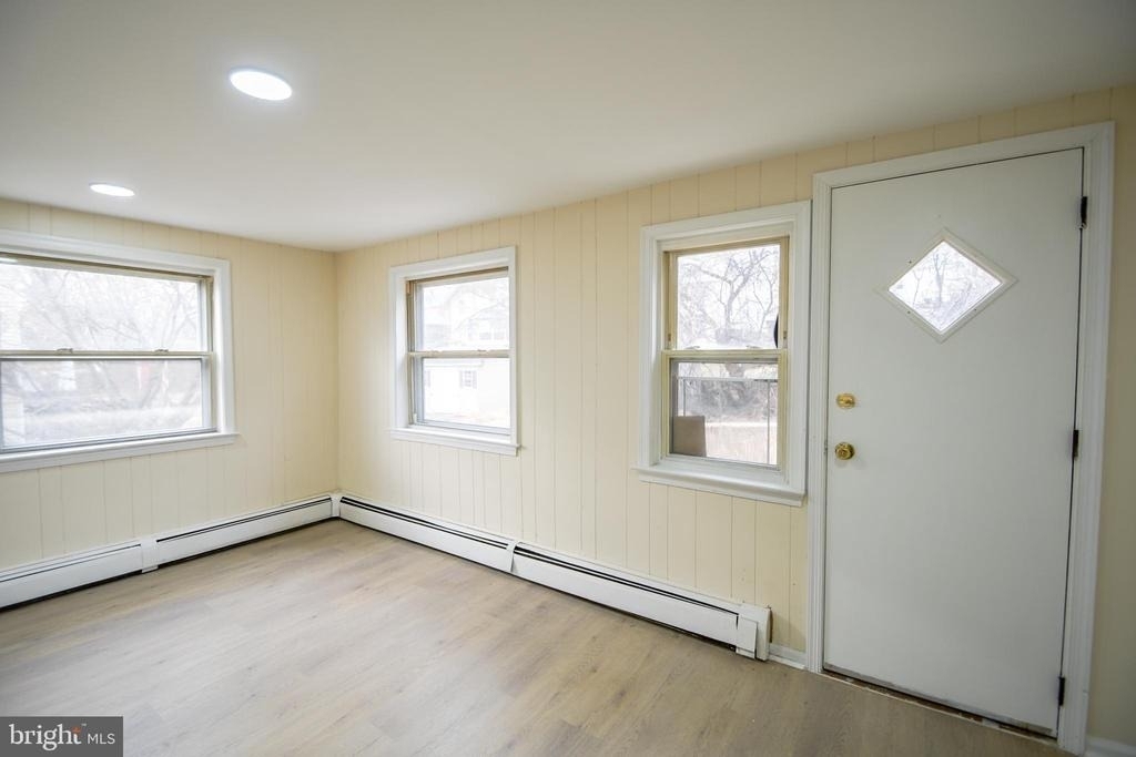 3817 Dennison Avenue - Photo 10