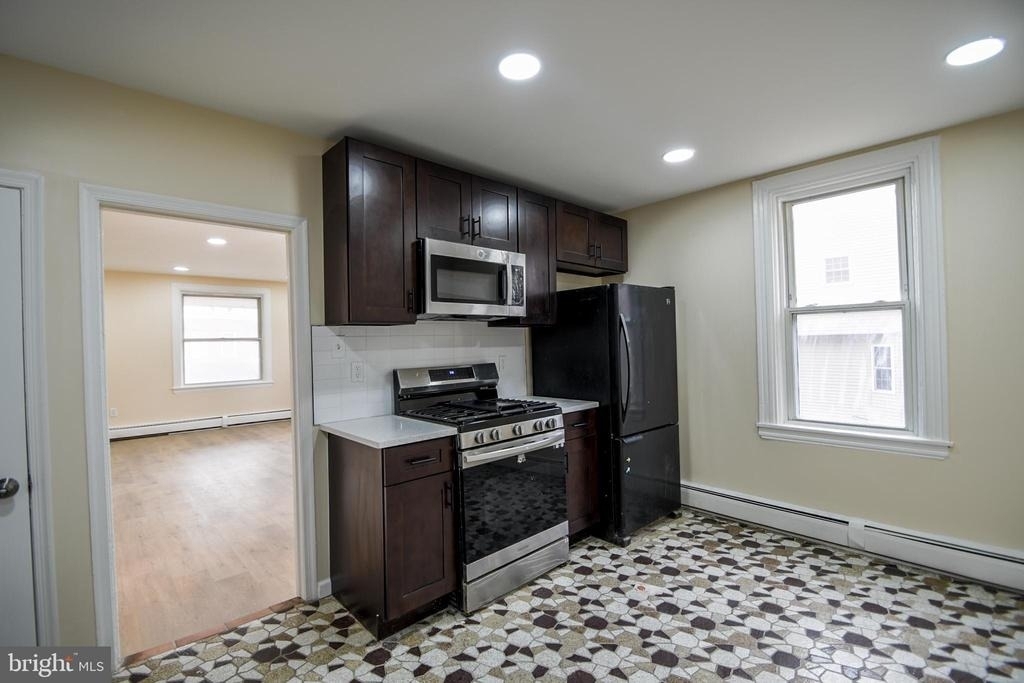 3817 Dennison Avenue - Photo 8