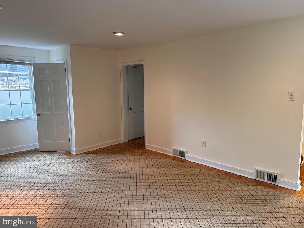 8 Arthur Road - Photo 4
