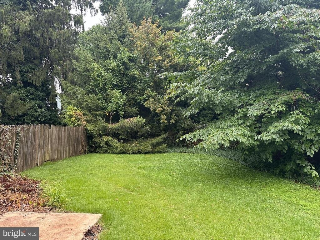 8 Arthur Road - Photo 2