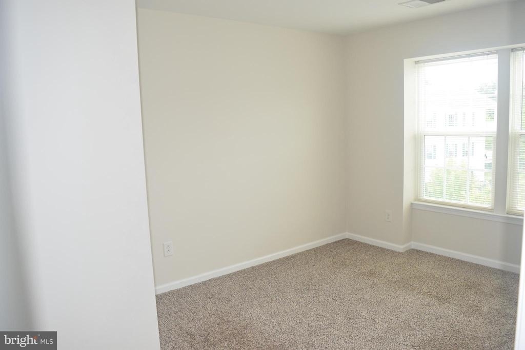 226 Bardel Drive - Photo 21