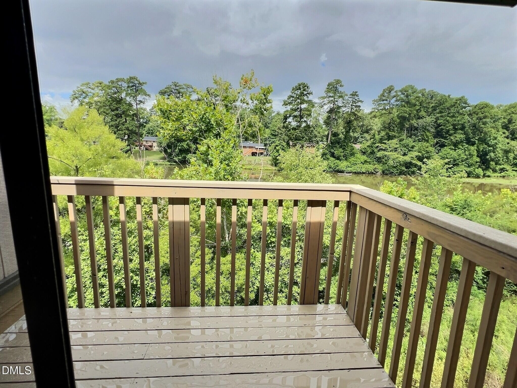 3081 Huntleigh Drive - Photo 13