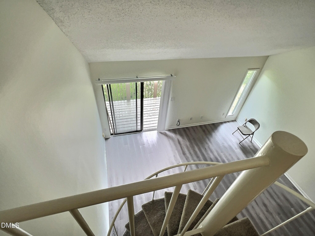 3081 Huntleigh Drive - Photo 8