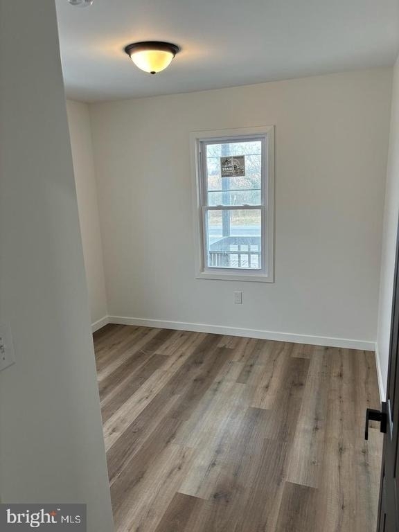1019 S Broadway - Photo 4