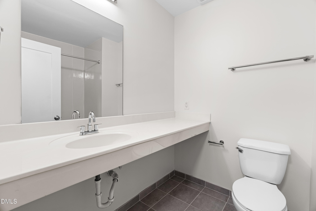 5104 Hollyridge Drive - Photo 10