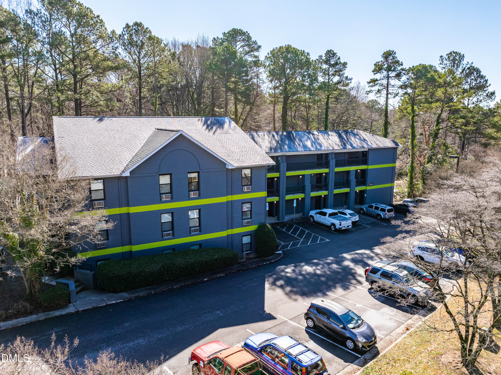 5104 Hollyridge Drive - Photo 7