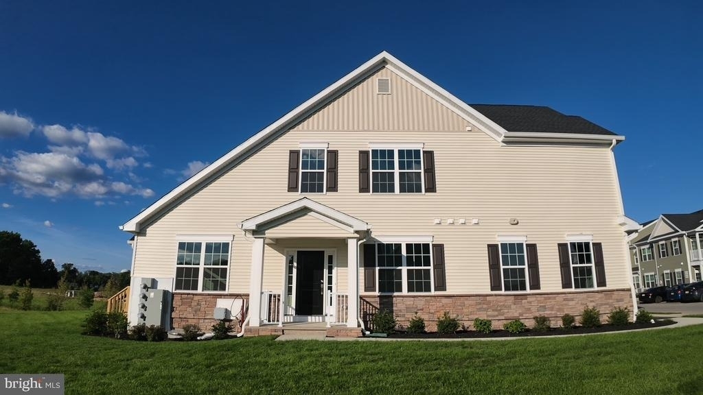 1404 Justin Drive - Photo 1