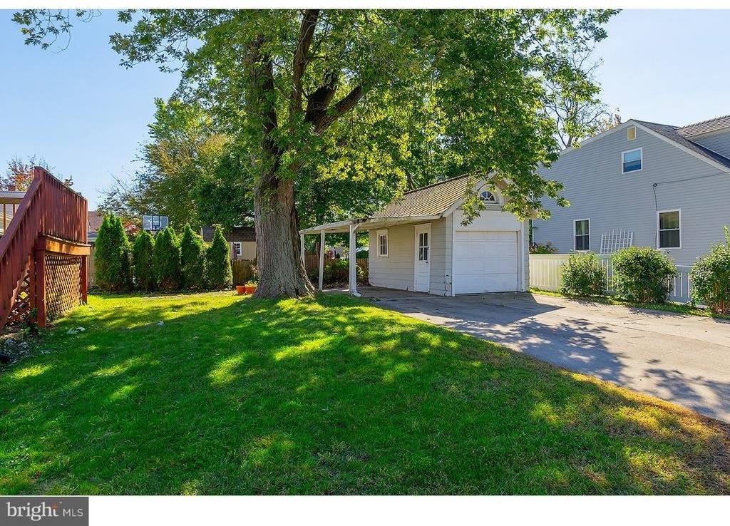 674 Johnson - Photo 11
