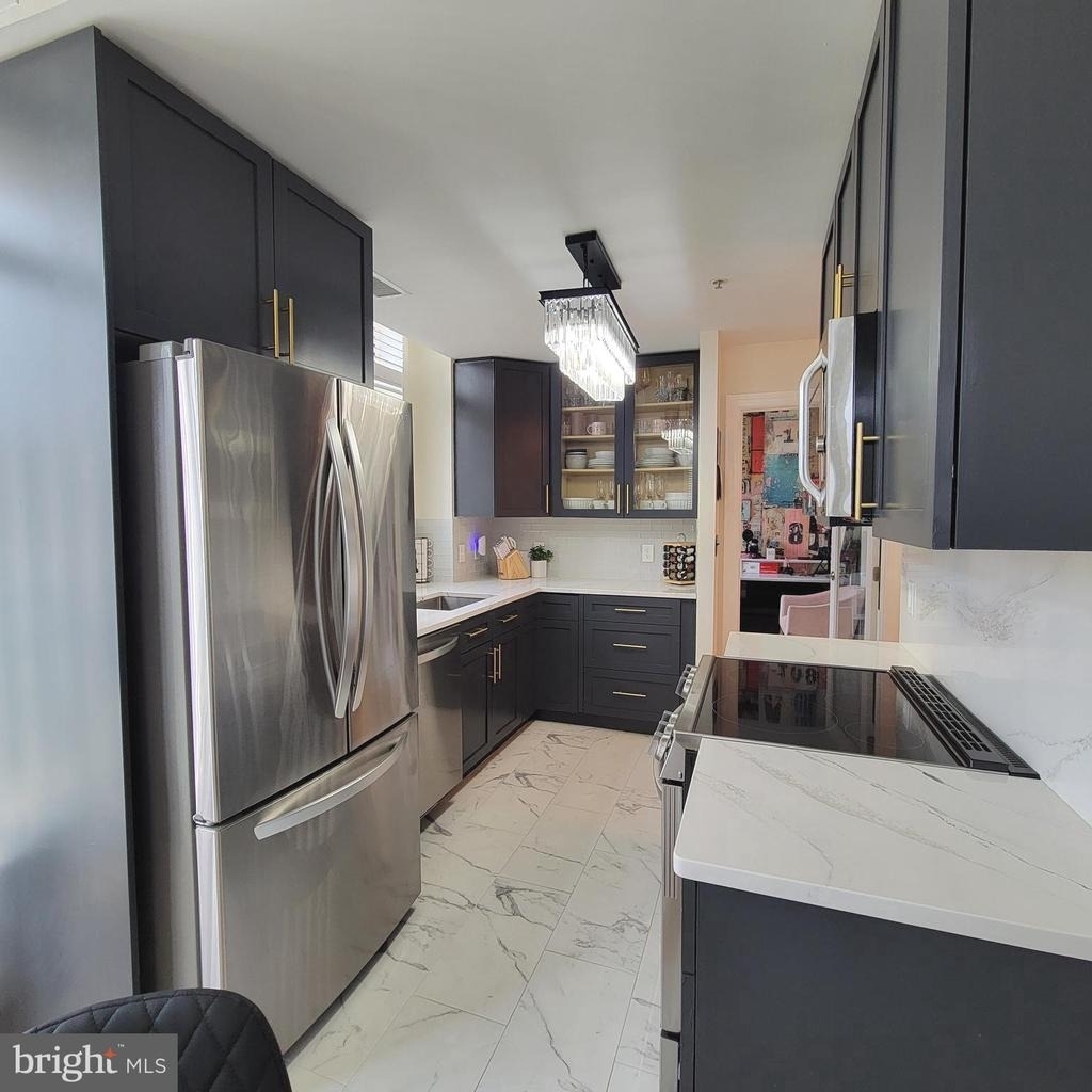 155 Potomac Psge - Photo 3