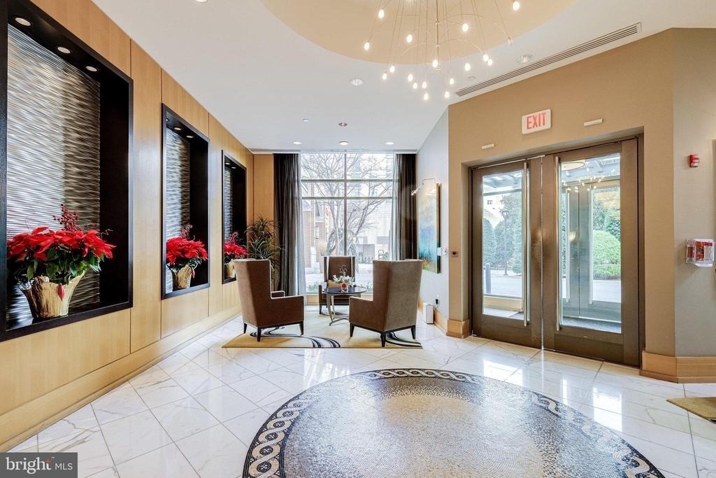 155 Potomac Passage - Photo 3