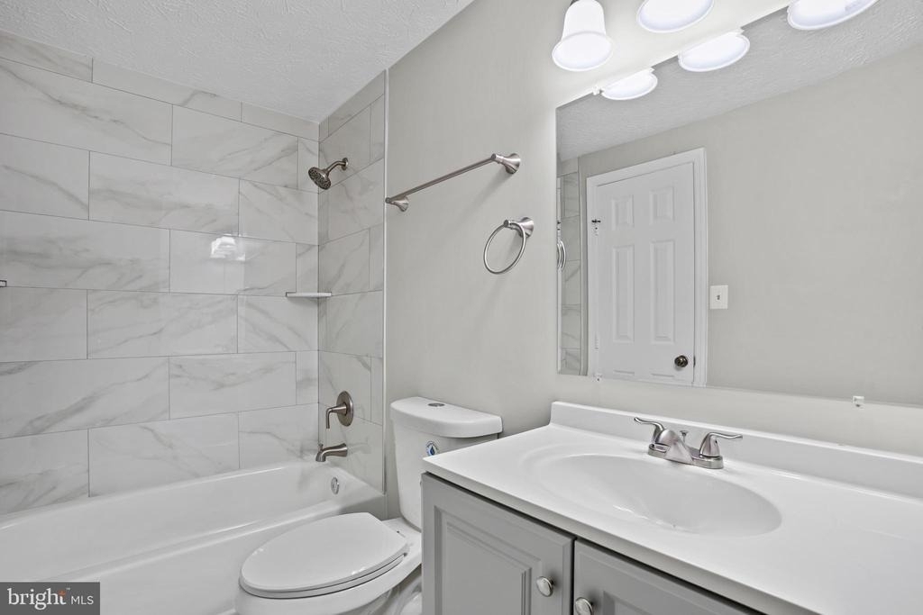 10506 Lime Tree Way - Photo 24