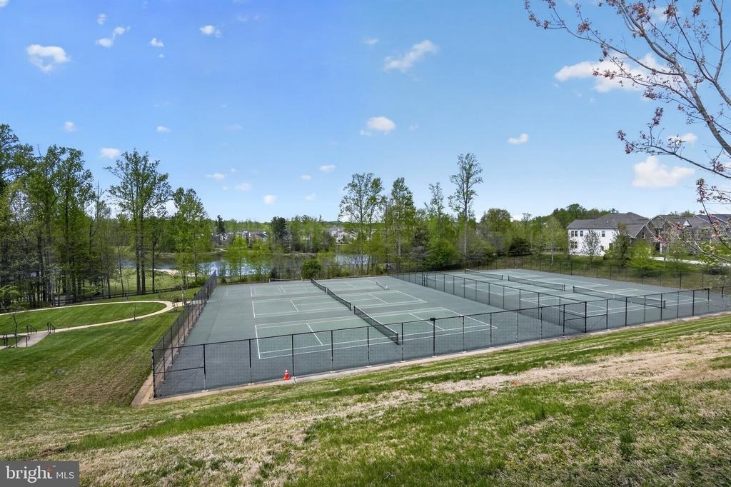 15224 N Berwick Lane - Photo 49